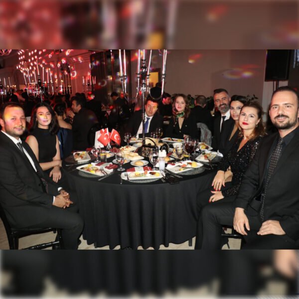 Lothbrog Marsifed cumhuriyet balosunda