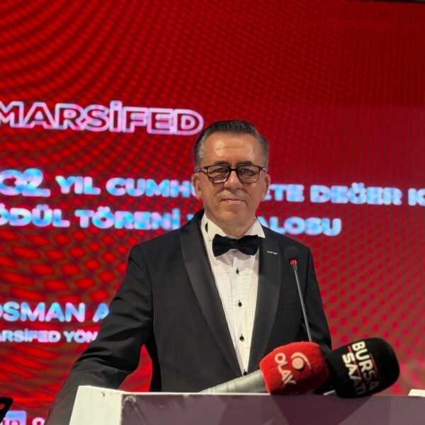 Lothbrog Marsifed cumhuriyet balosunda