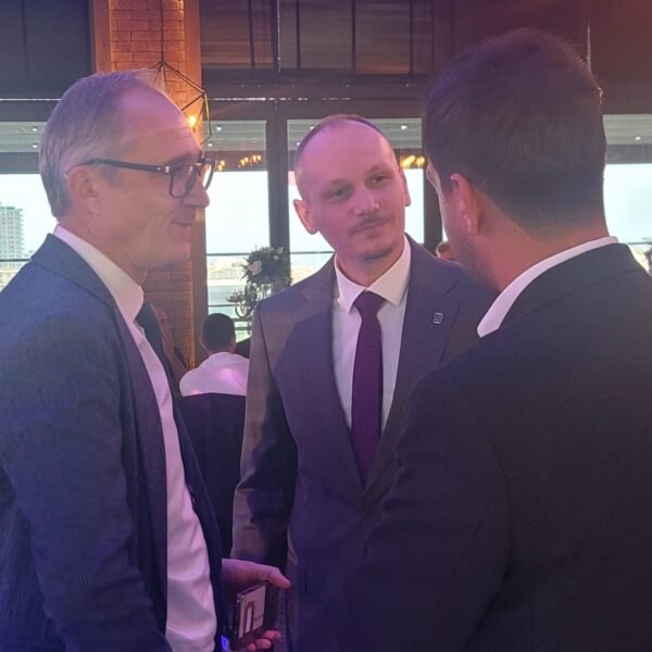 Raycus lazer gecesi Lothbrog Makine (5)