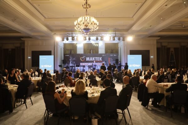 TİAD EV SAHİPLİĞİNDE ÇIRAĞAN SARAYI'NDA GELENEKSEL GALA YEMEĞİ4