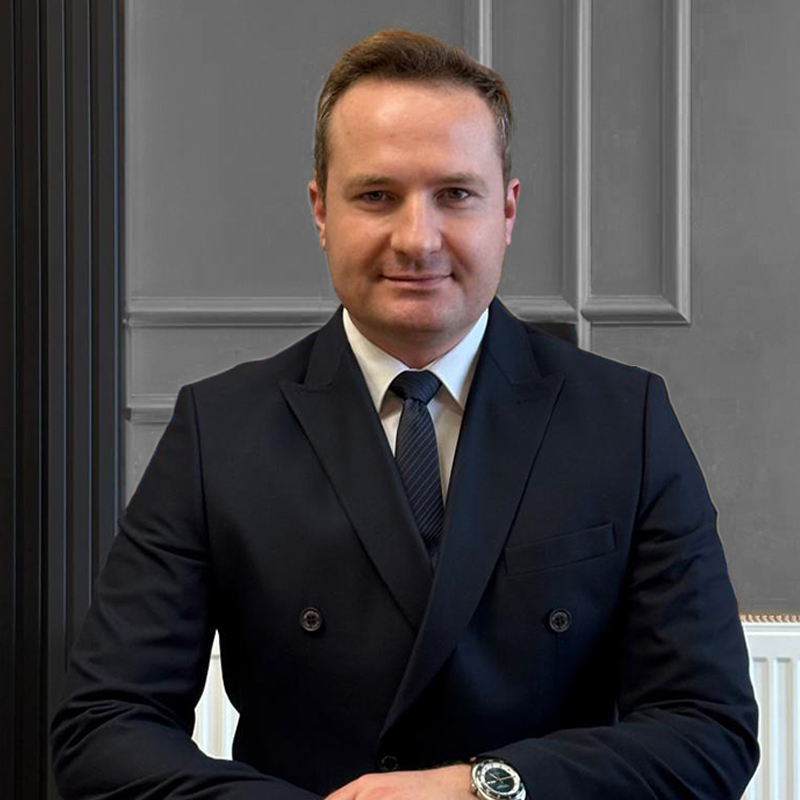 Onur Öztürk   İnsan Kaynakları Müdürü