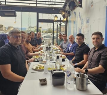 LOTHBROG MAKİNE AİLESİ MOTİVASYON YEMEĞİNDE BİR ARAYA GELDİ