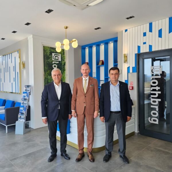 HALK BANKASI YÖNETİCİLERİNDEN LOTHBROG MAKİNE’YE ZİYARET
